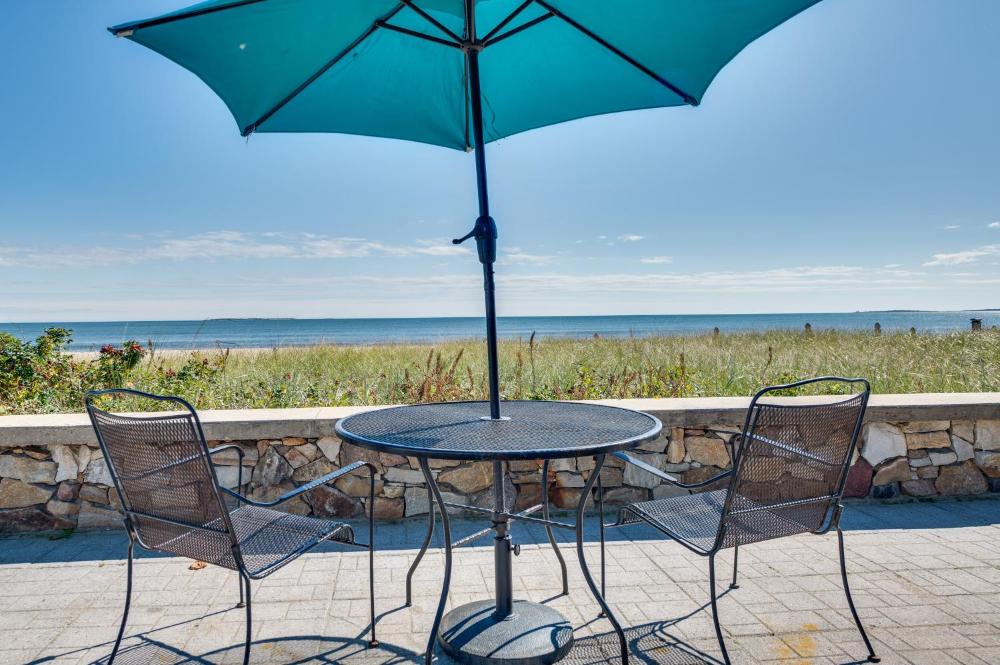 Beachfront 16 Condo on Old Orchard Beach